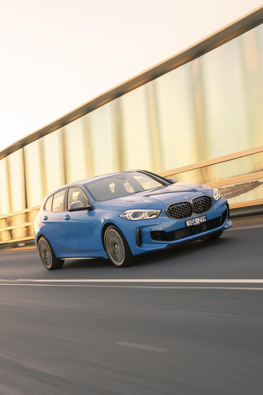  BMW M135i xDrive (F40) 2019 года  (AU) (фото 14 из 35)